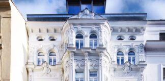 Hotel Zur Wiener Staatsoper: A Different Kind of Luxury Stay